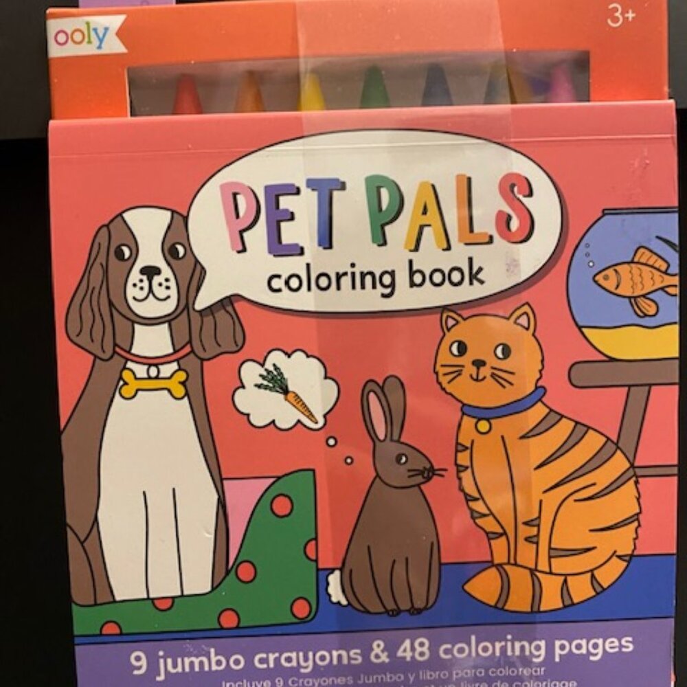 ooly: PET  PALS coloring book *9 Jumbo Crayons & 48 coloring page